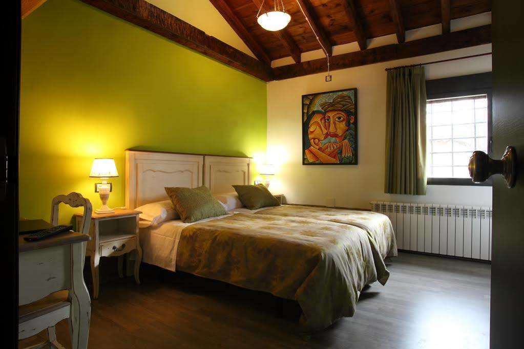 Hotel Douris Temple Soria Exterior foto